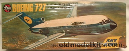 Airfix 1/144 Boeing 727-100 Lufthansa - Sky King Issue, 03173-6 plastic model kit